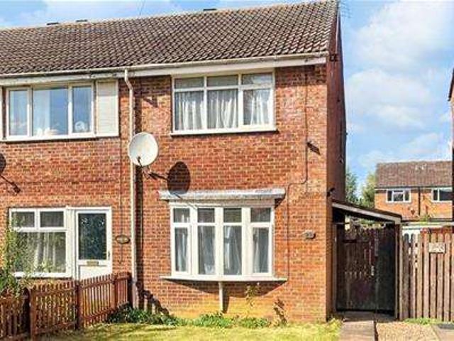 Terraced House for rent in Northampton, Brixworth