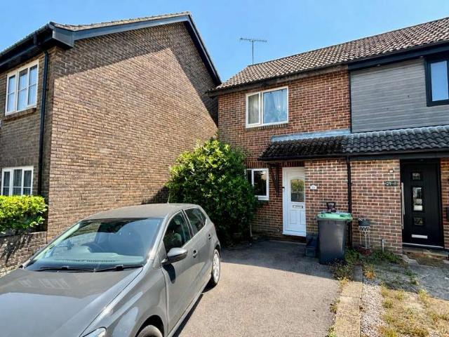 Cottage for rent in Spring Vale, Hampshire