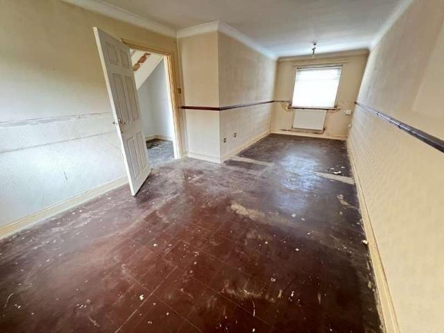 Terraced House for sale in West Auckland
