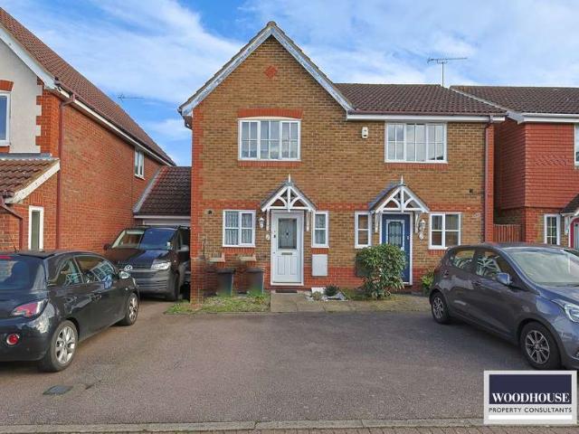 Cottage for sale in Broxbourne, Hertfordshire