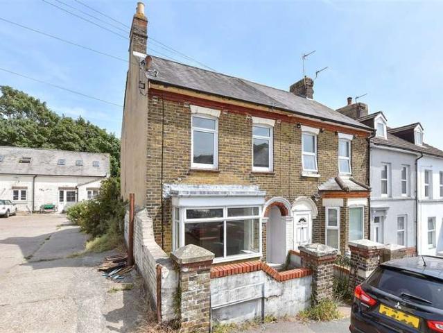 Cottage for sale in Tower Hamlets, Ash