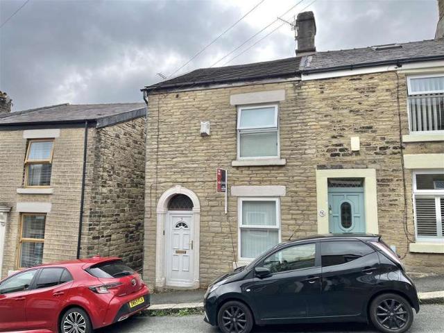 Cottage for sale in Whitfield, Charlesworth