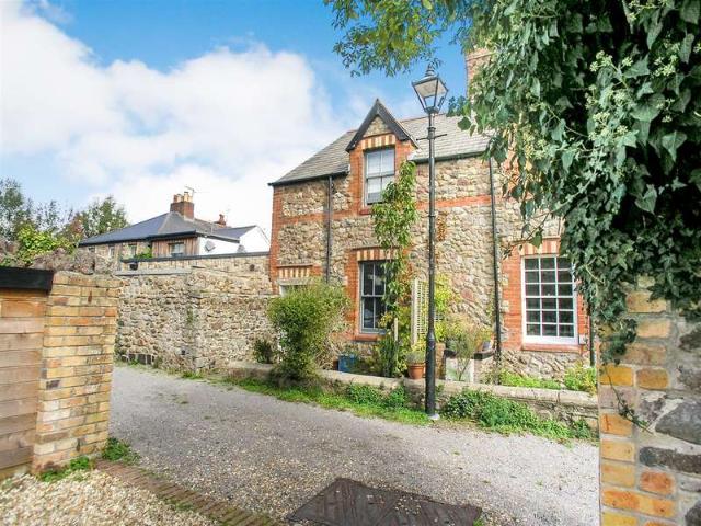 Cottage for sale in Danescourt, Cardiff