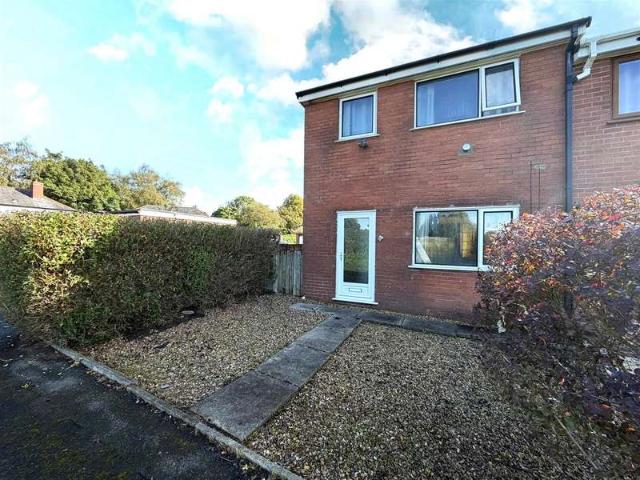 Cottage for sale in Dobb Brow, Bolton