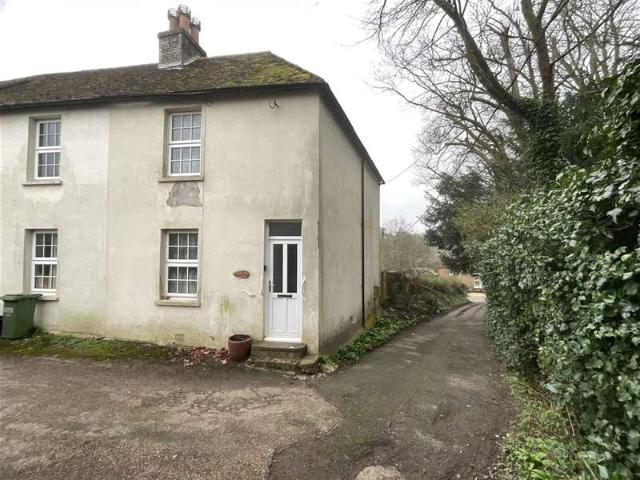 Cottage for sale in Folkestone, Kent