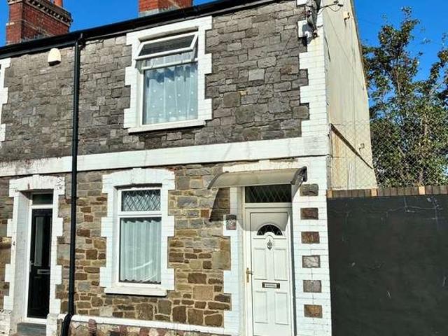 Cottage for sale in Plasnewydd, Cardiff