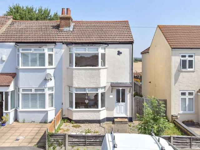 Cottage for sale in Emerson Park, Greater London