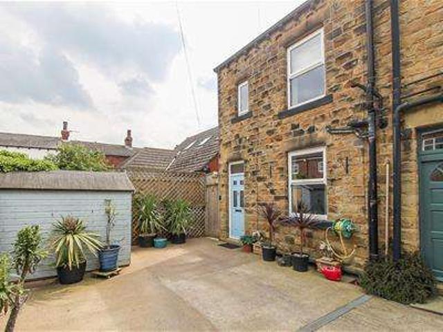 Cottage for sale in Horbury, West Yorkshire