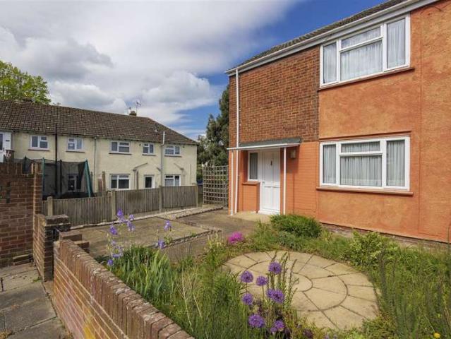 Cottage for sale in Oad Street, Kent