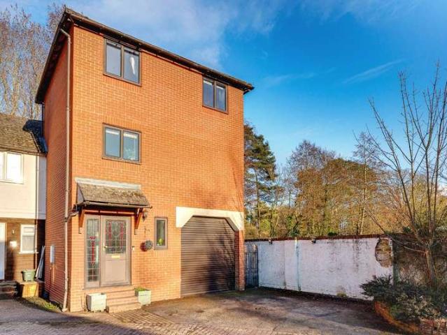 Cottage for sale in Chipping Hill, Essex