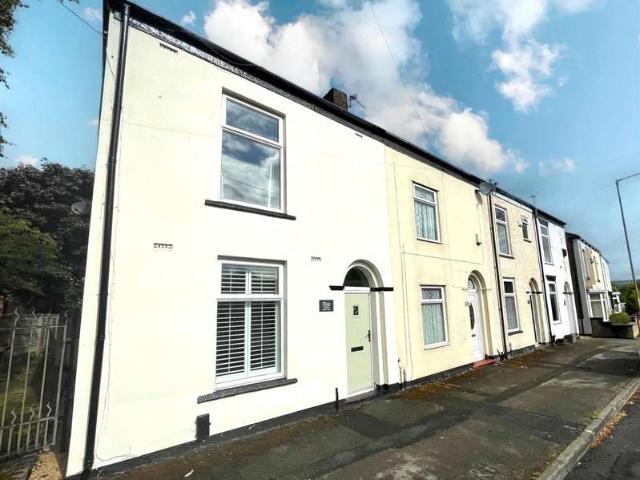 Cottage for sale in Westhoughton