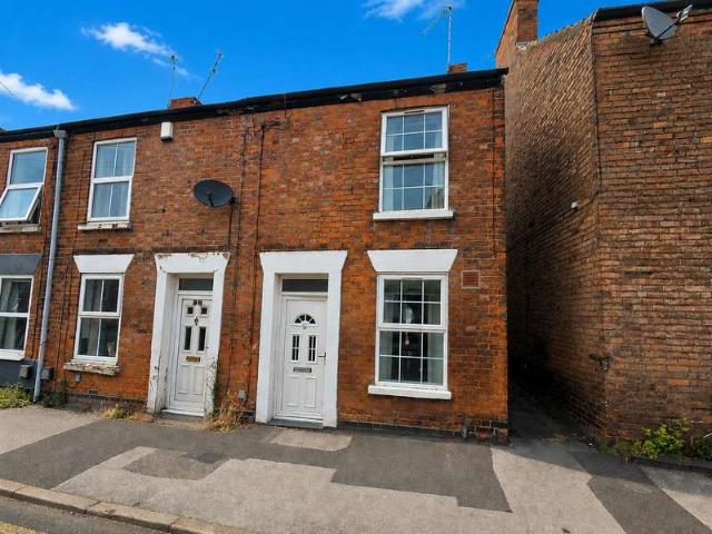 Cottage for sale in Thrumpton, Costhorpe