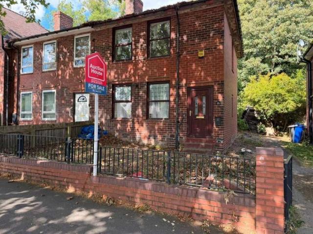 Cottage for sale in Sheffield Lane Top, Firth Park