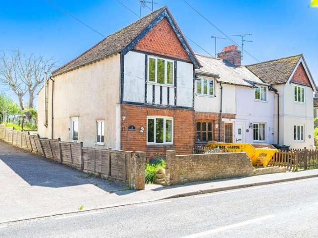 Cottage for sale in Duton Hill, Essex