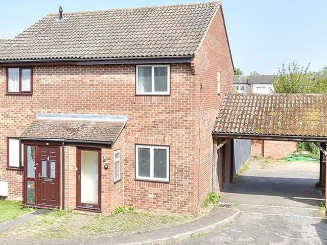Cottage for sale in The Butts, Kent