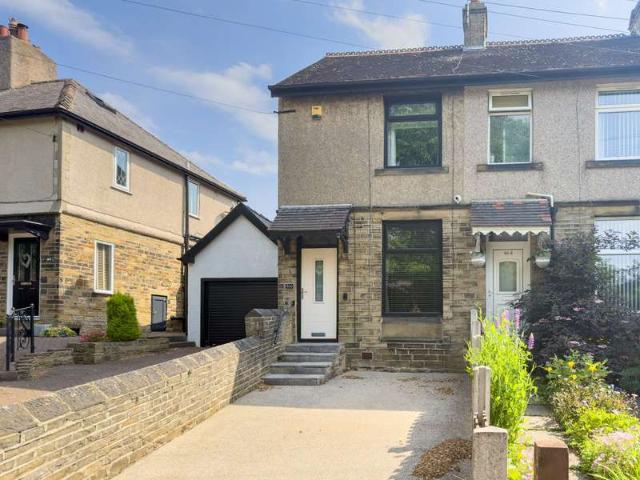 Cottage for sale in Bailiff Bridge, Calderdale