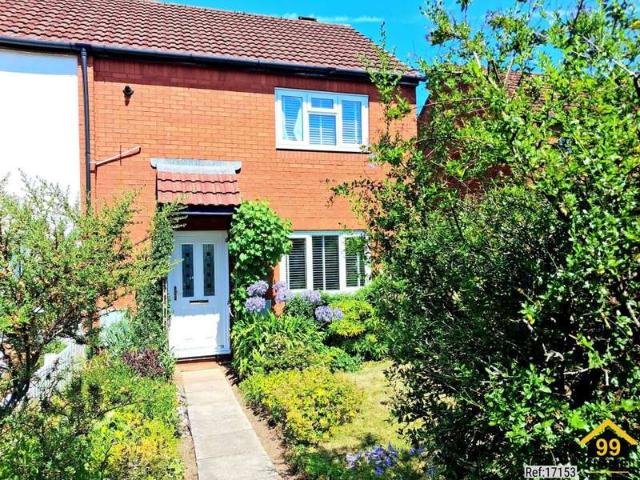 Cottage for sale in Plasnewydd, Falcon Lodge