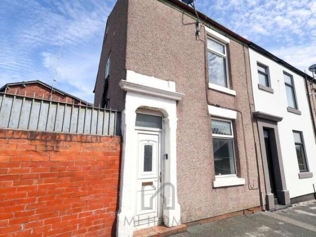 Cottage for sale in Medlar-with-Wesham, Wesham