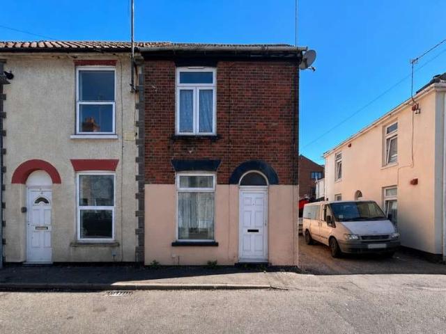 Cottage for sale in Southtown, Stokesby