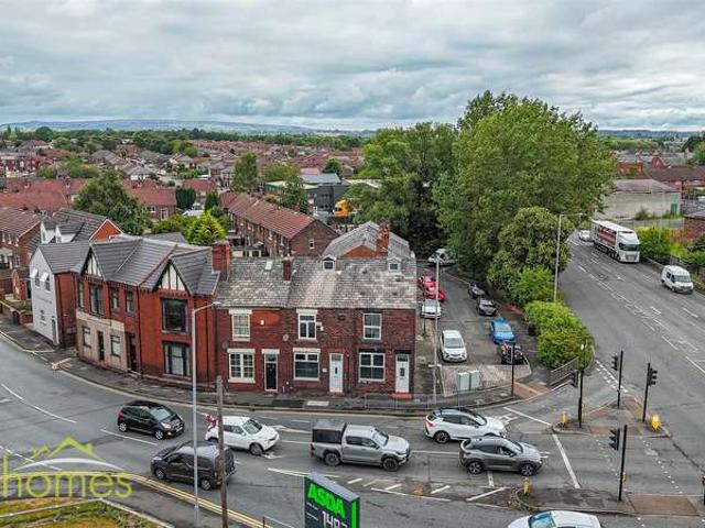 Cottage for sale in Westleigh, Wigan