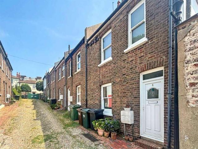Cottage for sale in Upperton, Eastbourne