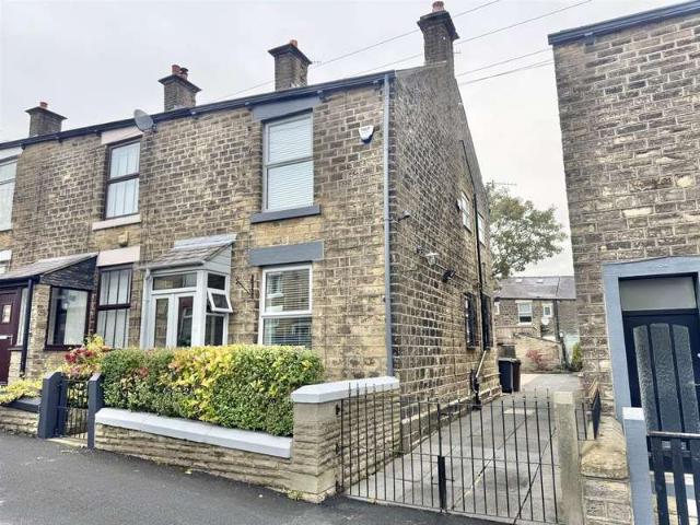 Cottage for sale in Greenheys, Greater Manchester