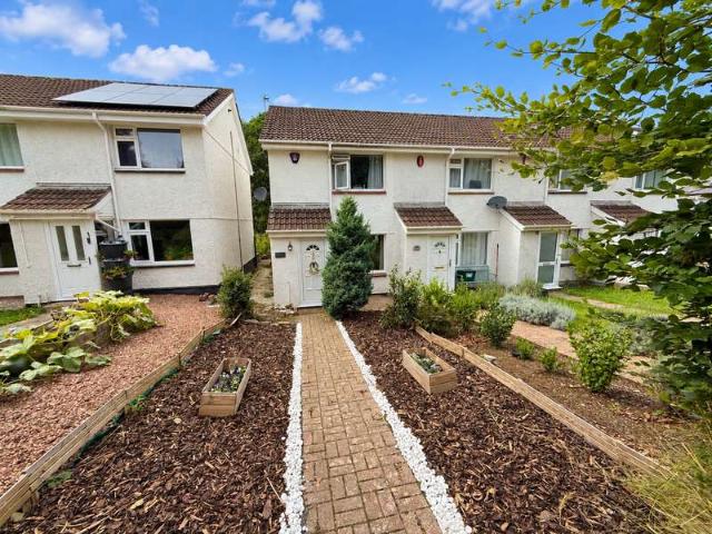 Cottage for sale in Colebrook Village, Plymouth