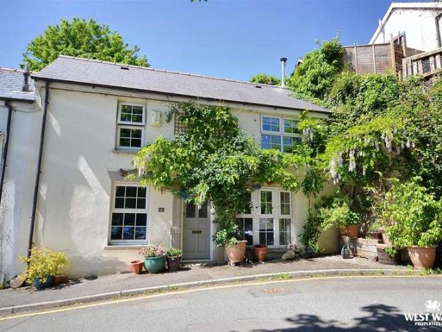 Cottage for sale in Cardigan, Wales