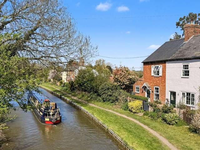 Cottage for sale in Norton, Long Buckby