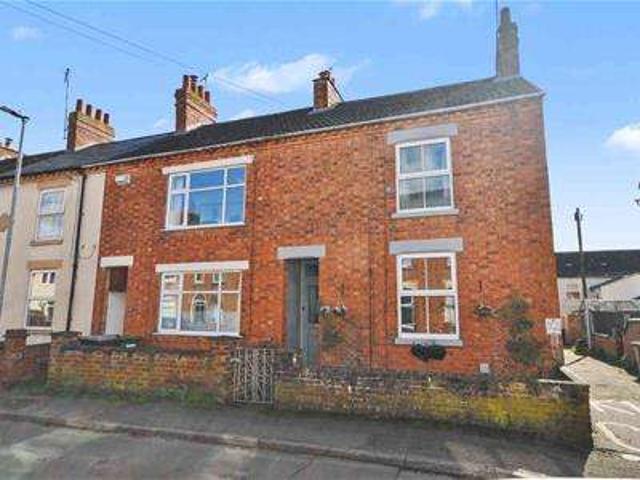 Cottage for sale in Earls Barton
