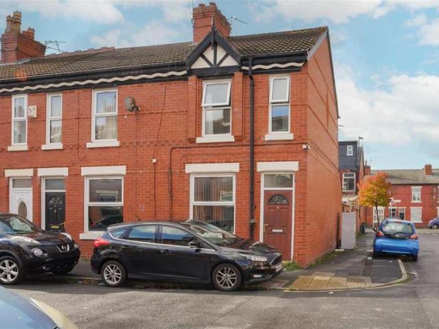 Cottage for sale in Fallowfield Triangle, Manchester