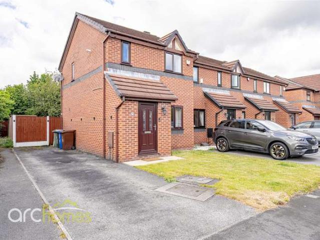 Cottage for sale in Westleigh, Wigan
