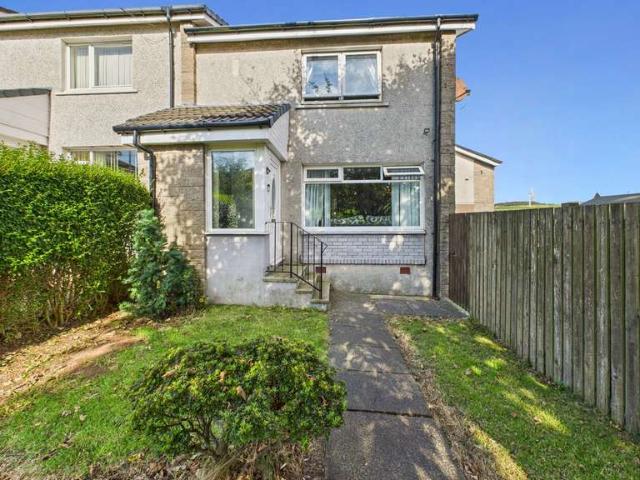 Cottage for sale in Ardrossan, Scotland
