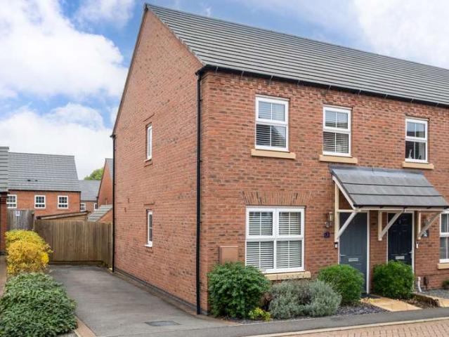 Cottage for sale in Barton In Fabis, East Midlands