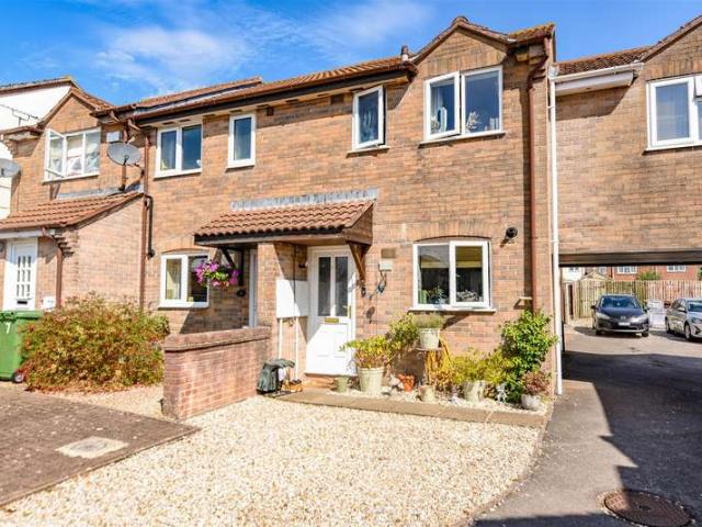 Cottage for sale in Ham, Stroud