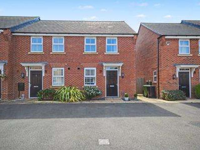 Cottage for sale in Earls Barton