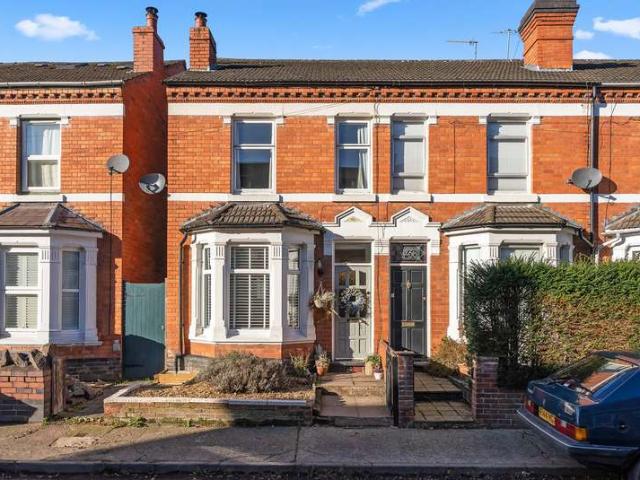 Cottage for sale in Red Hill, Worcester