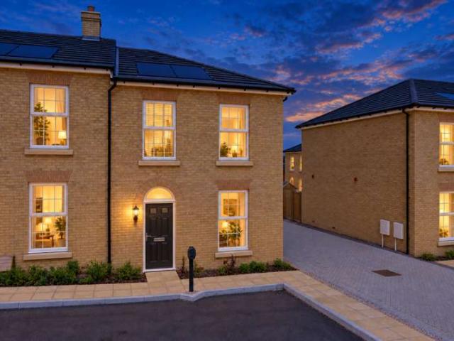 Cottage for sale in Pineham, Dover