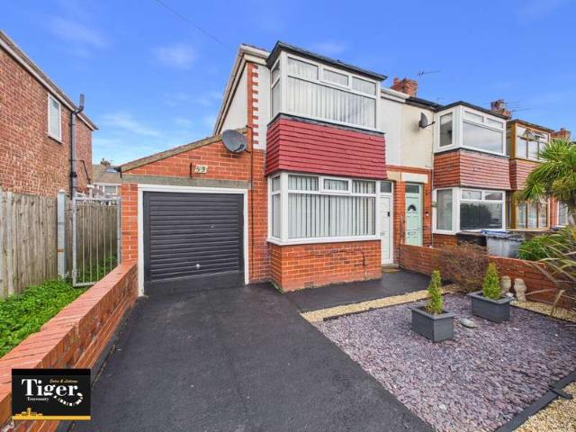 Cottage for sale in Common Edge, Blackpool