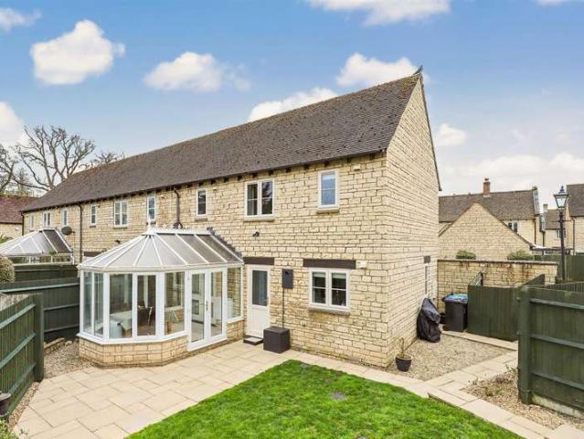 Cottage for sale in Black Bourton, Oxfordshire