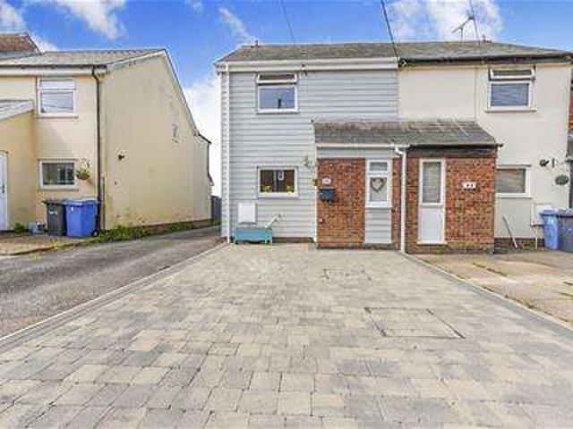 Cottage for sale in Chelmondiston, Suffolk