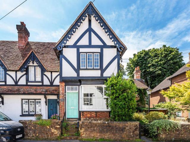 Cottage for sale in Chipstead, The Butts