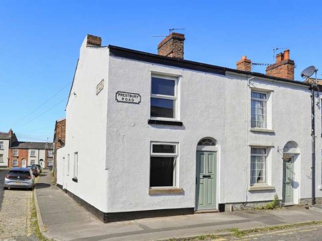 Cottage for sale in Bollinbrook, Macclesfield