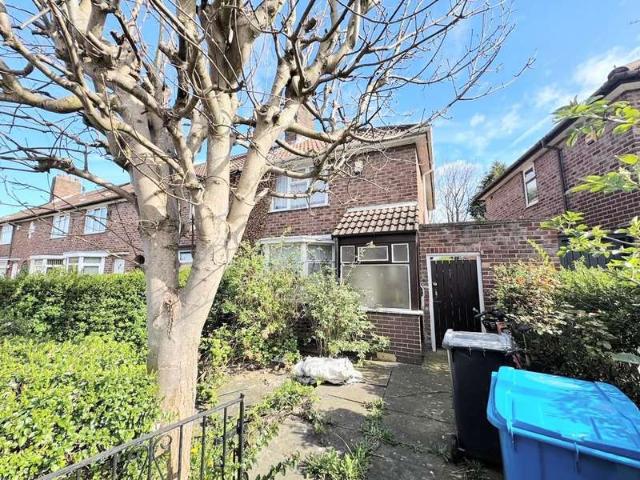 Cottage for sale in Page Moss, Huyton