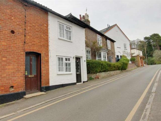 Cottage for sale in Pouchen End, Hertfordshire