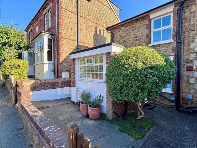 Cottage for sale in Sevenoaks, The Butts