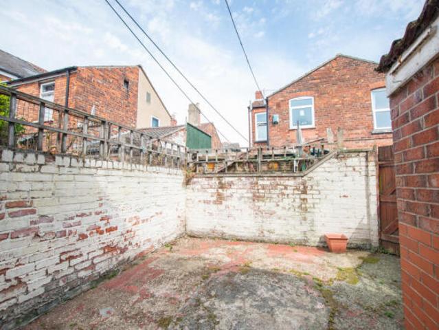 Cottage for rent in City Of Kingston Upon Hull