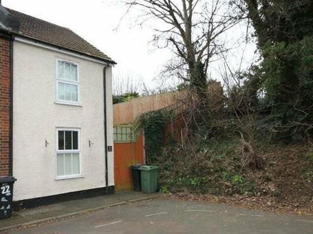 House for rent in Surrey