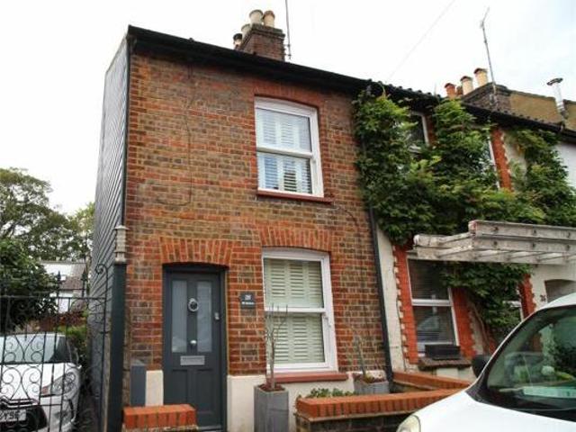 House for rent in Hall Park, Pouchen End