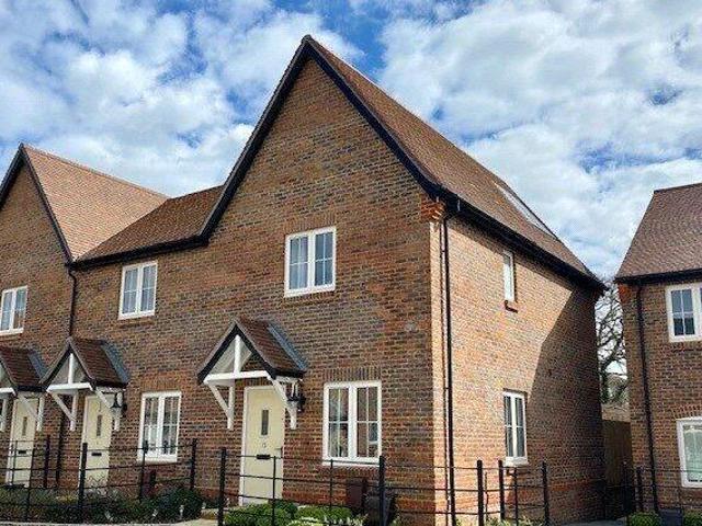 House for rent in Lyons, Greater London